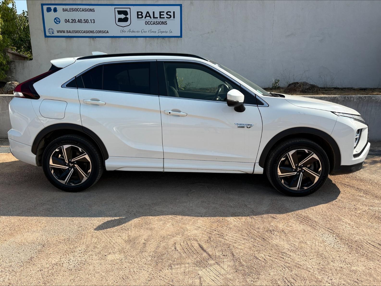 MITSUBISHI ECLIPSE CROSS MY21 Eclipse Cross 2.4 MIVEC PHEV Twin Motor 4WD Intense Style 