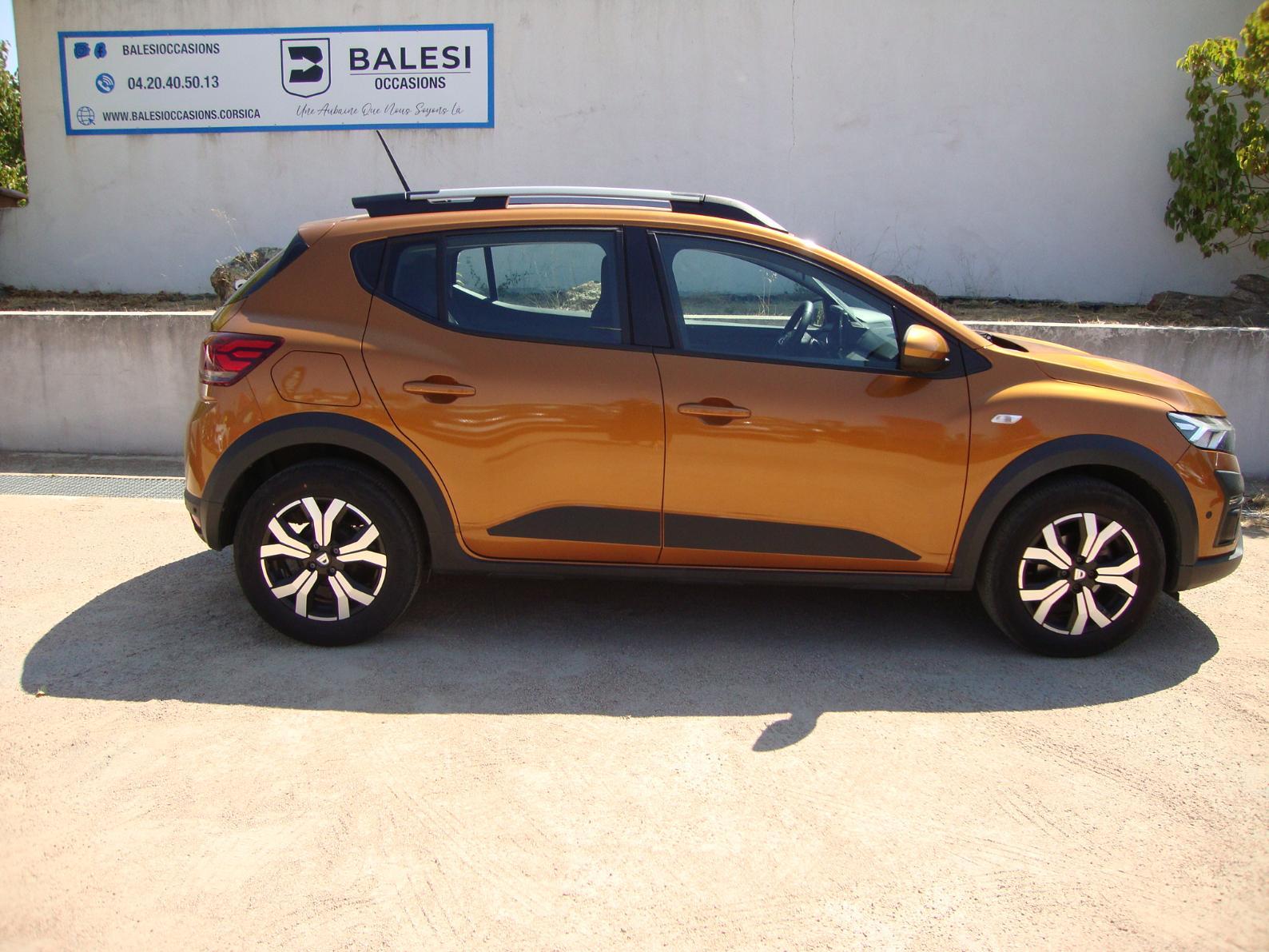 DACIA SANDERO TCe 90 - 22 Stepway Confort 
