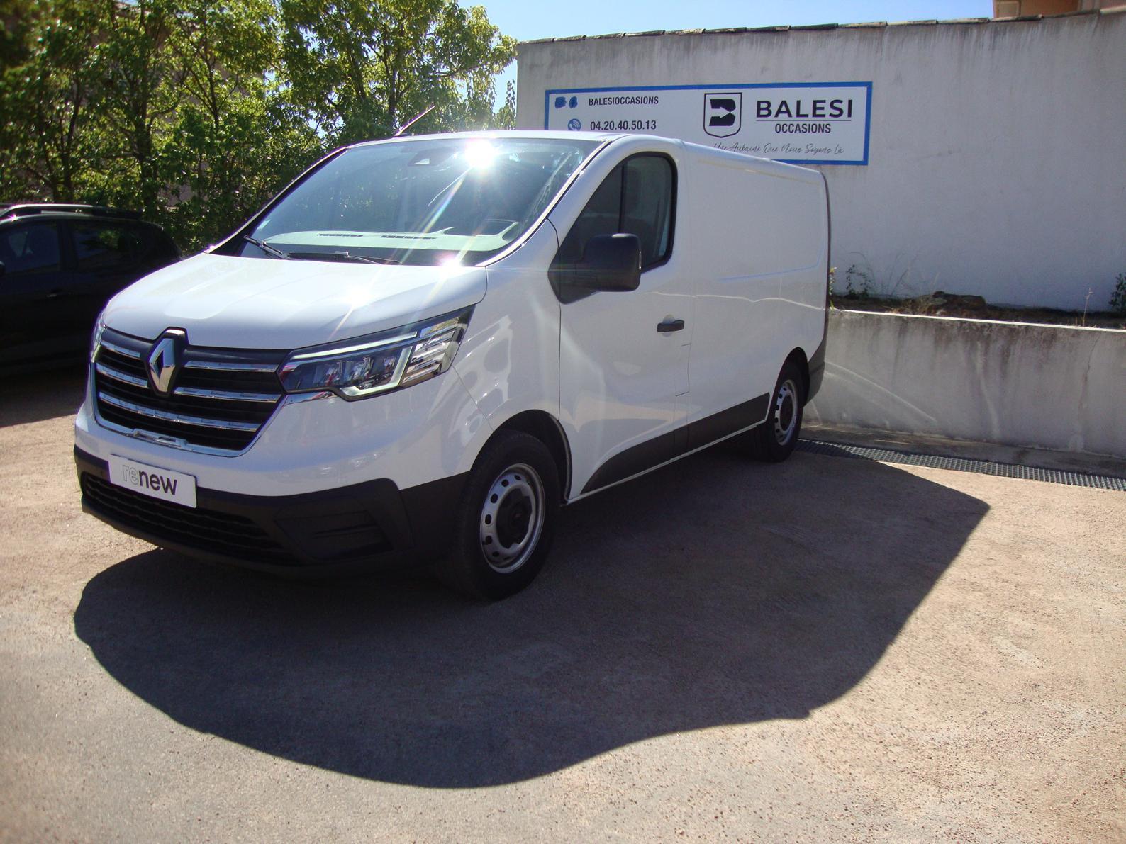 RENAULT TRAFIC FOURGON TRAFIC FGN L1H2 3000 KG BLUE DCI 150 CONFORT 